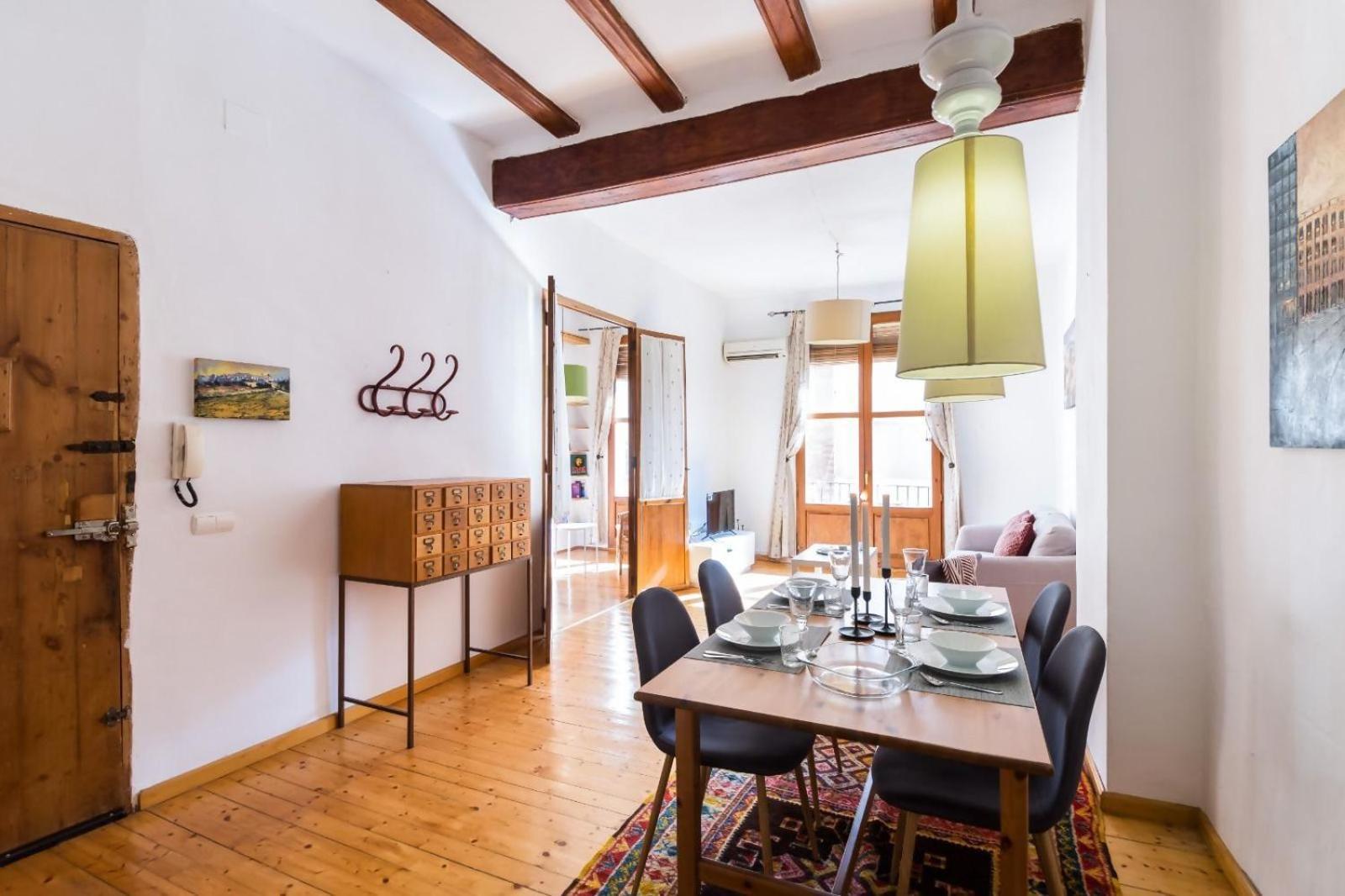 Old Town Plaza Negrito By Nomad Host Leilighet Valencia Eksteriør bilde